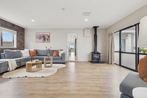 Photo of property in 74 Dale Road, Ramarama, Drury, 2579