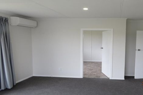 Photo of property in 25 Natone Street, Waitangirua, Porirua, 5024