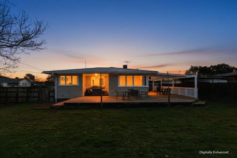 Photo of property in 40 Cosgrave Road, Papakura, 2110