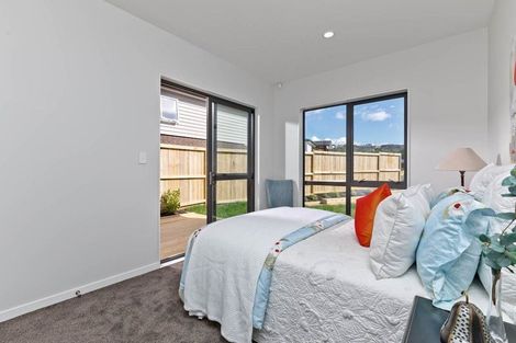Photo of property in 3 Crompton Place, Orewa, 0931