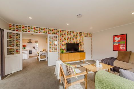 Photo of property in 7b Awanui Drive, Waikanae, 5036