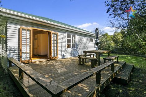 Photo of property in 1 Kopara Grove, Stokes Valley, Lower Hutt, 5019