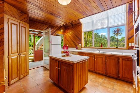 Photo of property in 31 Austin Road, Greenhithe, Auckland, 0632