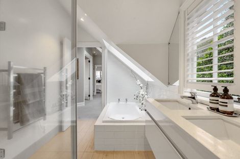 Photo of property in 12 Takutai Street, Parnell, Auckland, 1052