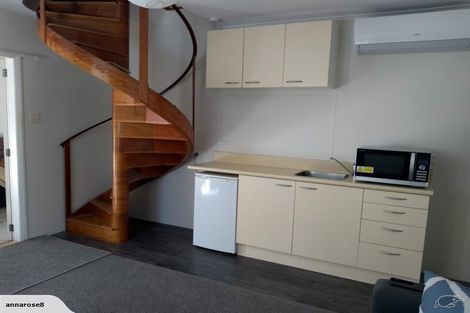 Photo of property in 16 Taungata Road, York Bay, Lower Hutt, 5013