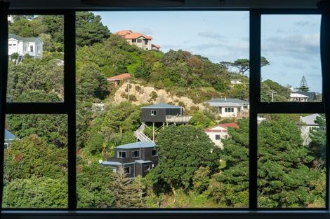 Photo of property in 55 Jackson Street, Island Bay, Wellington, 6023