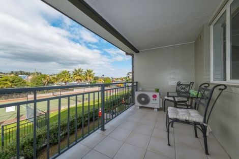 Photo of property in 56 Haven Drive, East Tamaki, Auckland, 2013