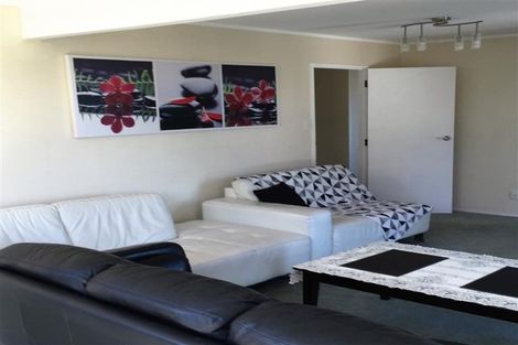 Photo of property in 87 Conclusion Street, Ascot Park, Porirua, 5024