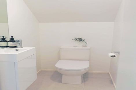 Photo of property in 12b Titoki Street, Te Atatu Peninsula, Auckland, 0610