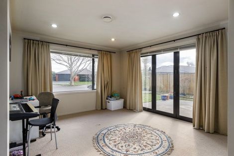 Photo of property in 24 Algarve Close, Blenheim, 7201
