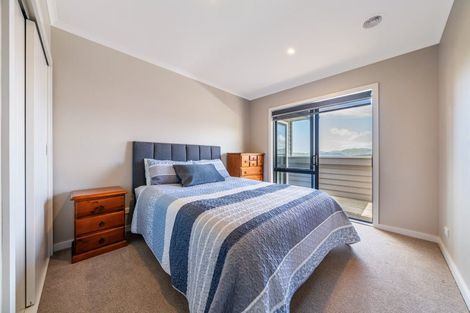 Photo of property in 51 Endeavour Drive, Whitby, Porirua, 5024