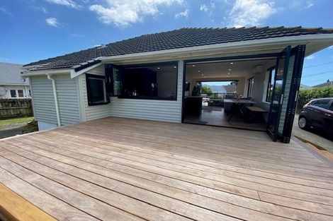 Photo of property in 4 Windley Street, Ranui, Porirua, 5024