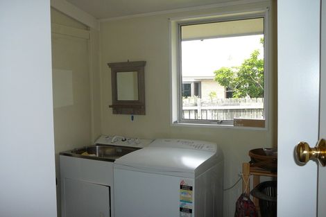 Photo of property in 52 Fache Street, Clyde, 9330