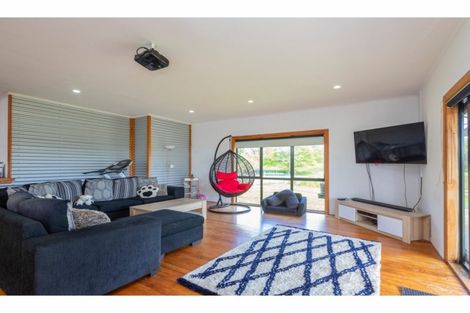 Photo of property in 1093 Run Road, Tapora, Wellsford, 0977