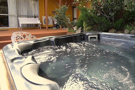 Photo of property in 24 Penryn Drive, Camborne, Porirua, 5026