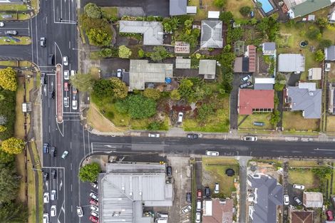 Photo of property in 2b Norval Road, Henderson, Auckland, 0610