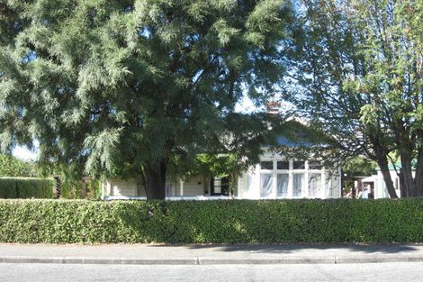Photo of property in 3 Hughes Street, Waimate, 7924