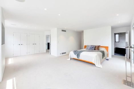 Photo of property in 14a Stanley Point Road, Stanley Point, Auckland, 0624