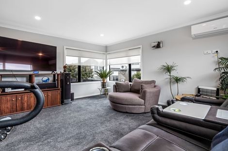 Photo of property in 13/15 Onukutara Place, Huntington, Hamilton, 3281