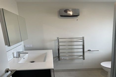 Photo of property in 2/112 Burke Street, Sydenham, Christchurch, 8023