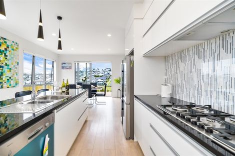 Photo of property in 106 Colonial Drive, Silverdale, 0932