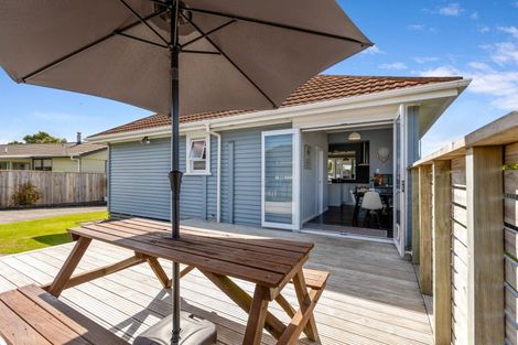 Photo of property in 62 Rewa Street, Inglewood, 4330