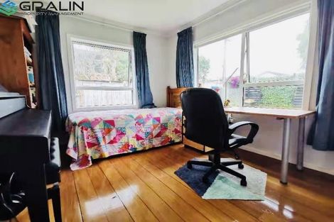 Photo of property in 1/9 Corrella Road, Belmont, Auckland, 0622