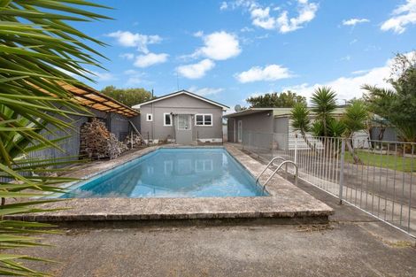 Photo of property in 256 Tremaine Avenue, Highbury, Palmerston North, 4412