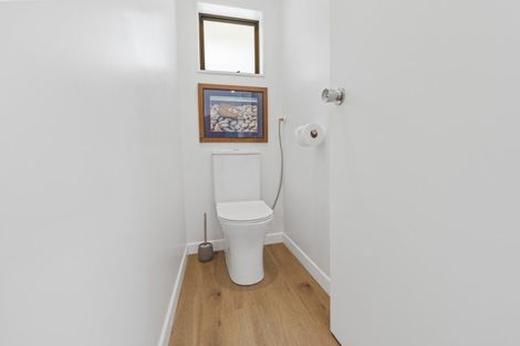 Photo of property in 37 Herekawe Drive, Spotswood, New Plymouth, 4310