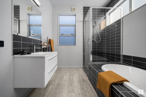 Photo of property in 118 Edgecumbe Road, Tauranga South, Tauranga, 3112