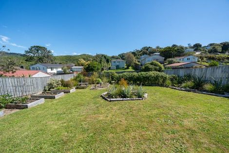Photo of property in 38 Piko Street, Titahi Bay, Porirua, 5022