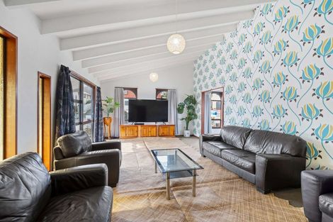 Photo of property in 30 Leven Street, South Hill, Oamaru, 9400