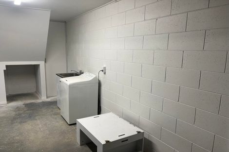 Photo of property in 49 Moncks Spur Road, Redcliffs, Christchurch, 8081