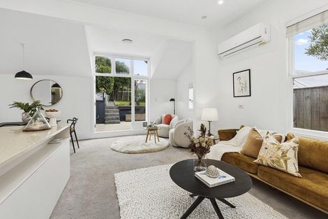 Photo of property in 30 Cleveland Street, Brooklyn, Wellington, 6021