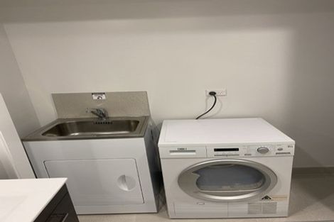 Photo of property in 17 Tuatua Road, Hobsonville, Auckland, 0616