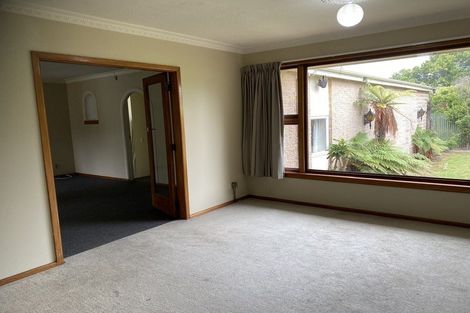 Photo of property in 110 Waimairi Road, Ilam, Christchurch, 8041