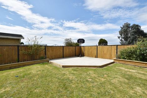 Photo of property in 52 Newbie Place, Heidelberg, Invercargill, 9812