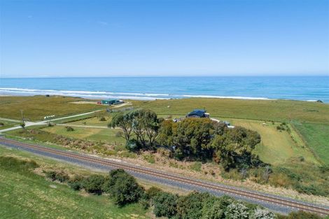 Photo of property in 13 Stafford Street, Hampden, 9410