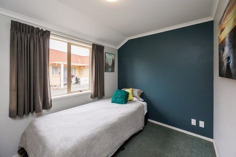 Photo of property in 9 Foxtail Fern, Kelvin Grove, Palmerston North, 4414
