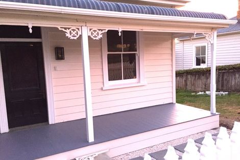 Photo of property in 66 Palmerston Road, Birkenhead, Auckland, 0626