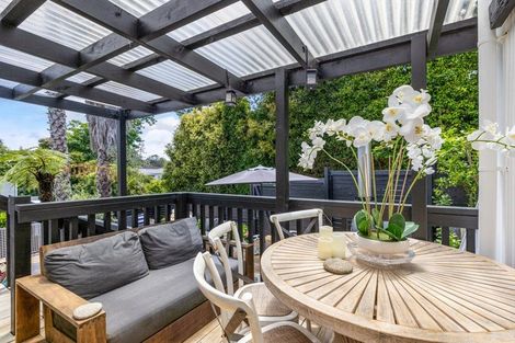 Photo of property in 1/35 Newhaven Terrace, Mairangi Bay, Auckland, 0630