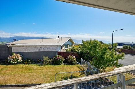 Photo of property in 13 Hastings Street, Kaikoura, 7300