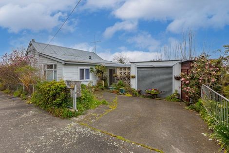 Photo of property in 57 Waverley Street, Waipawa, 4210