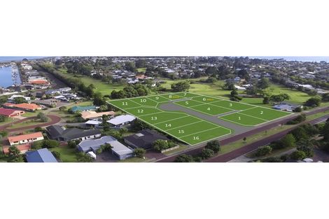 Photo of property in 7 Lynette Place, Pauanui, 3579