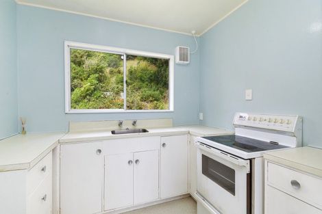 Photo of property in 121 Ohariu Road, Johnsonville, Wellington, 6037