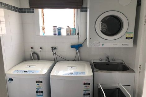 Photo of property in 37 Owen Street, Newtown, Wellington, 6021