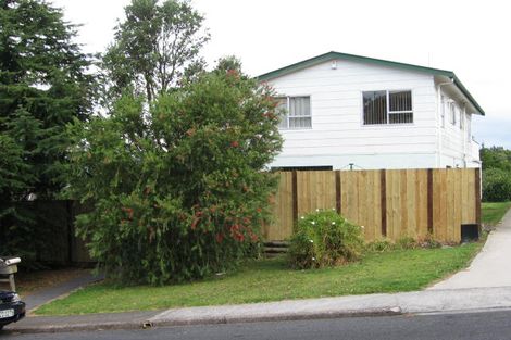 Photo of property in 2/22 Stredwick Drive, Torbay, Auckland, 0630