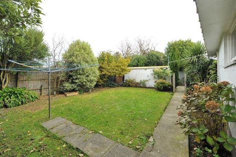 Photo of property in 2/23 Kent Lodge Avenue, Avonhead, Christchurch, 8042