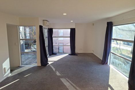 Photo of property in 1/3 Grove Road, Addington, Christchurch, 8024