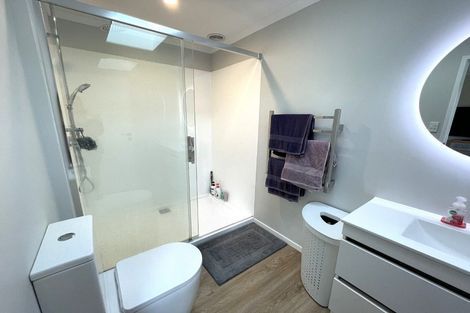 Photo of property in 23 Kaweka Place, Havelock North, 4130